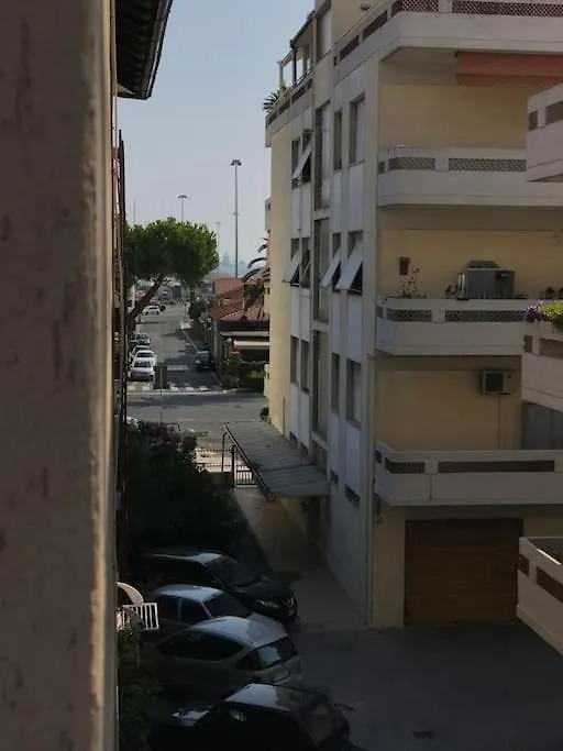 Ferienwohnung Monolocale Mare Maty Marina Di Carrara 0*,  Italien